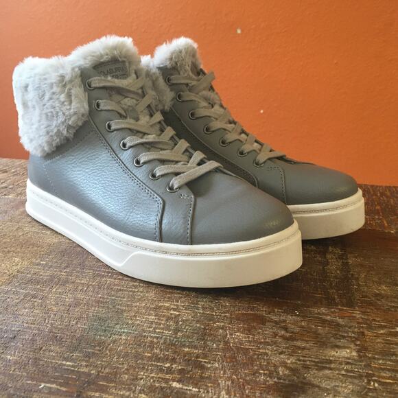 Koolaburra by UGG Sundell Fuzz Chukka Boot Womens 9 Gray White Wild Dove Fur - Picture 10 of 10